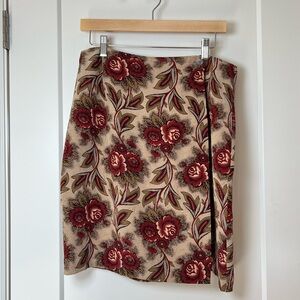Charter Club 90s/Y2K 100% Pure Silk Midi Skirt — Cream Brown & Red Flowers ❤️